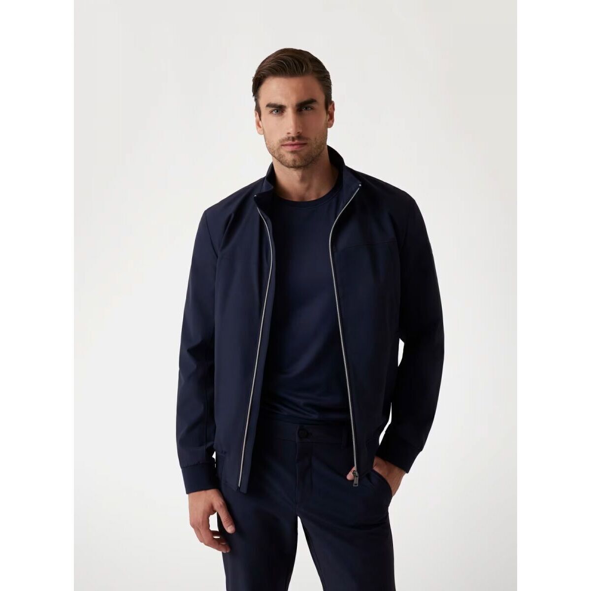 Kleidung Herren Jacken Guess M5RL18 WGUP2-G7V2 SMART BLUE Blau