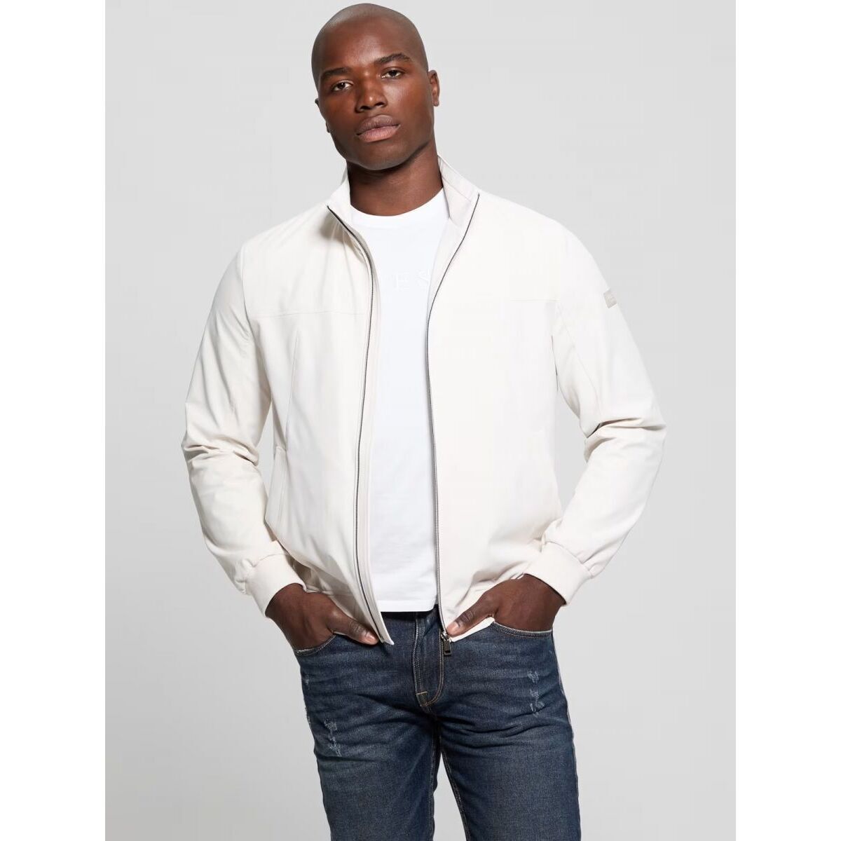 Kleidung Herren Jacken Guess M5RL18 WGUP2-G9L9 MUTED STONE Weiss