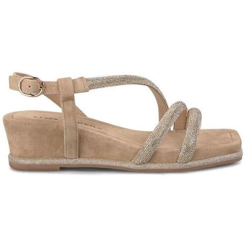 Schuhe Damen Sandalen / Sandaletten ALMA EN PENA V251751 Braun