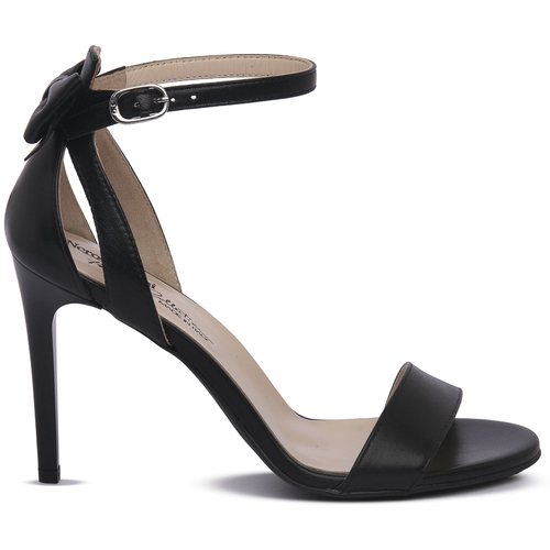 Schuhe Damen Sandalen / Sandaletten NeroGiardini NERO GIARDINI  100 ANDORRA NERO Schwarz