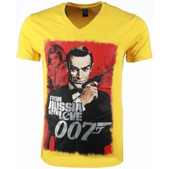 Kleidung Herren T-Shirts Local Fanatic James Bond From Russia Print Gelb